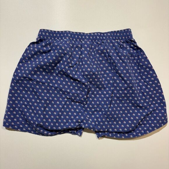 Vineyard Vines Christmas New York Yankees Boxer Shorts - Medium - Picture 4 of 4